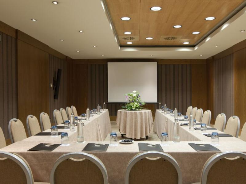 Tryp Cordoba