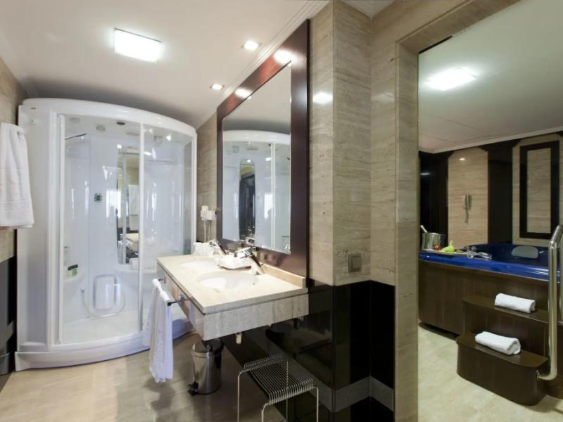 Tryp Cordoba