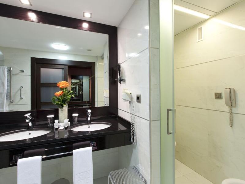 Tryp Cordoba