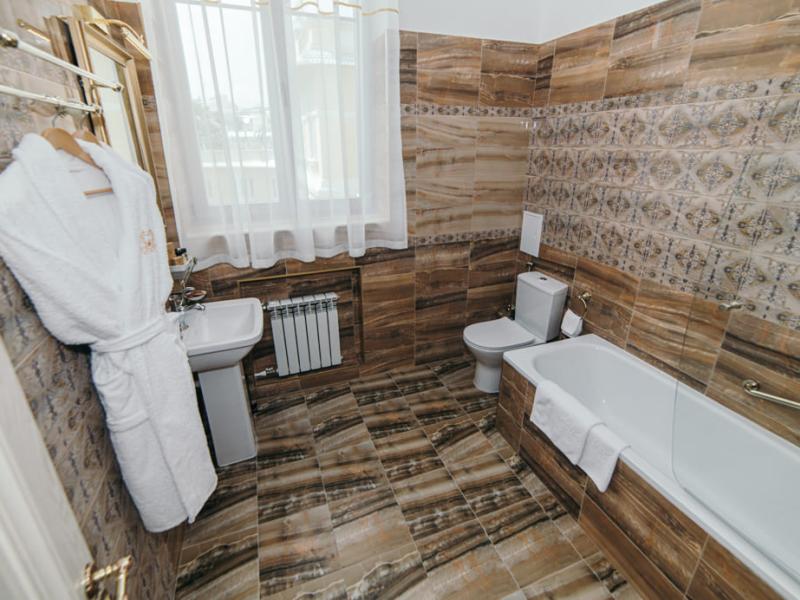 Главные Нарзанные ванны