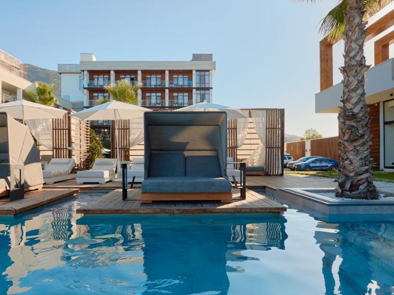 Аквамарин Фэмили Клаб