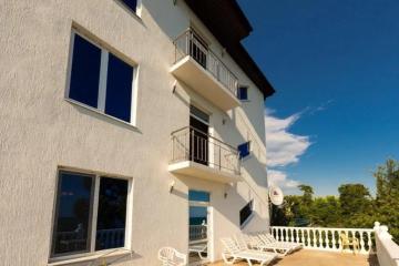Отель Castle Guest House Абхазия, Новый Афон, фото 4