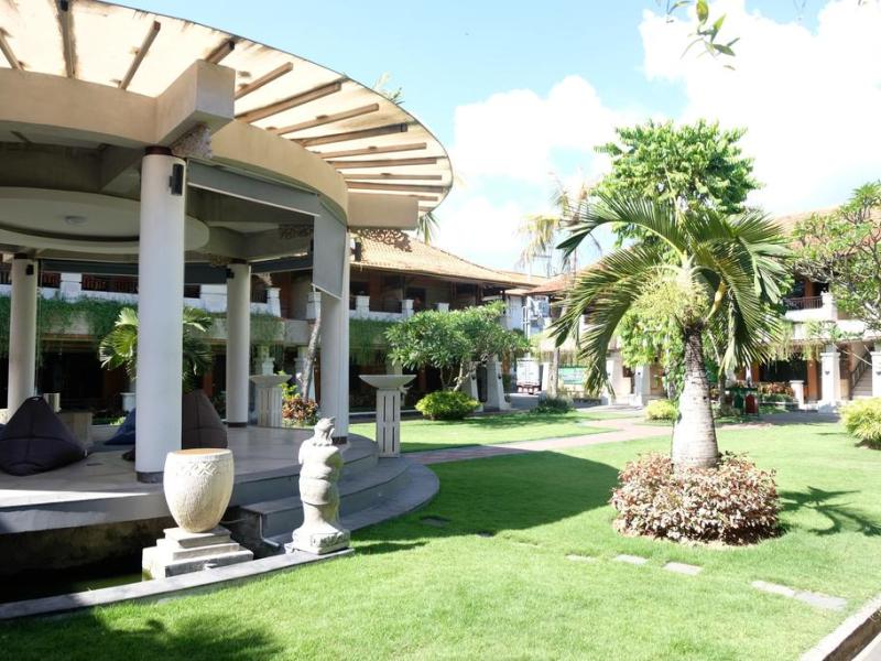 Kuta Beach Club Hotel (Sol House Bali)