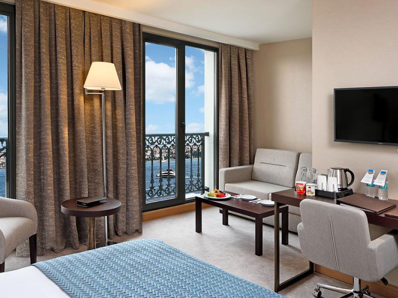 Port Bosphorus Hotel
