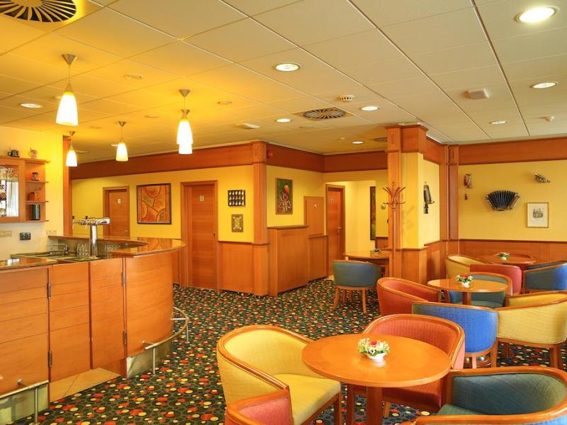 Primavera Hotel & Congress Centre