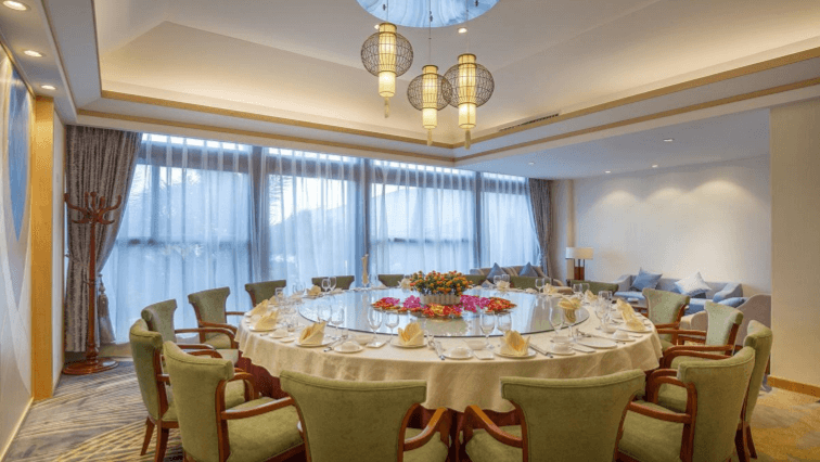 Roeasy Hospitality Hotel