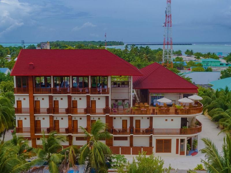 Araamu Holidays & Spa