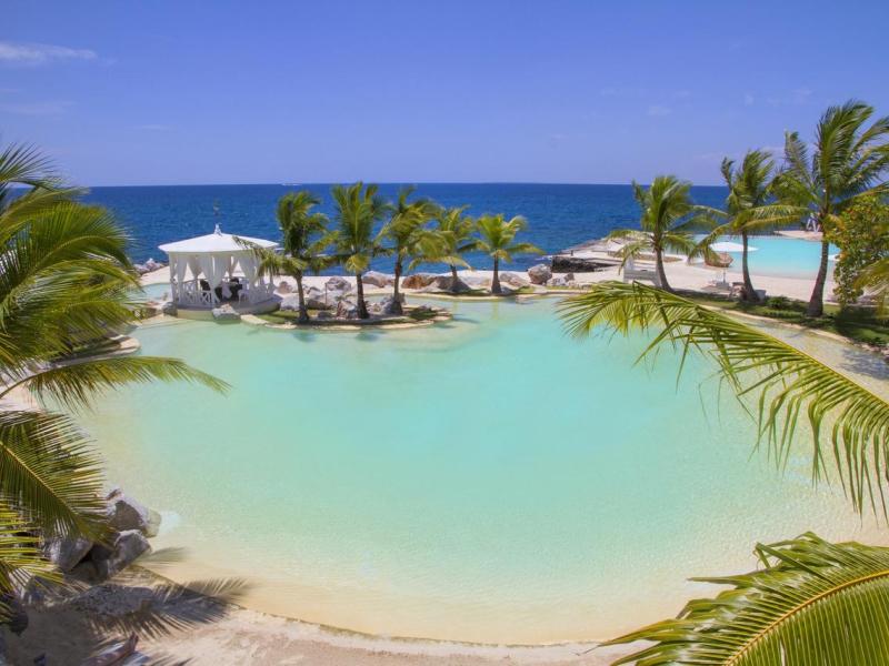 Tracadero Beach Resort