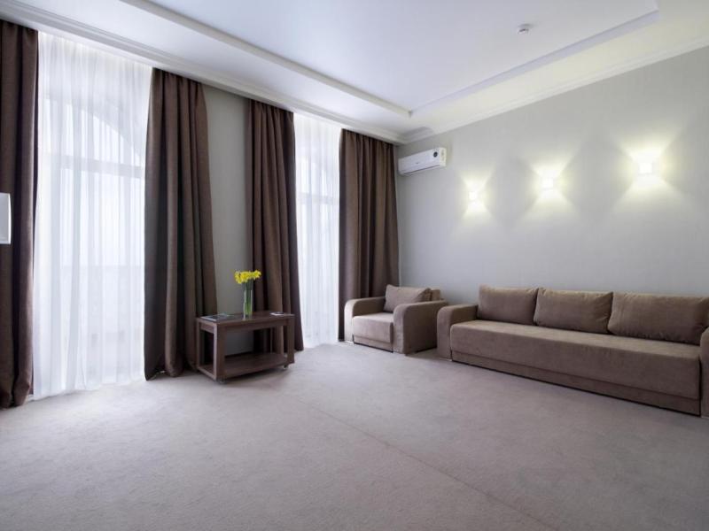 Хрустальный Resort & Spa