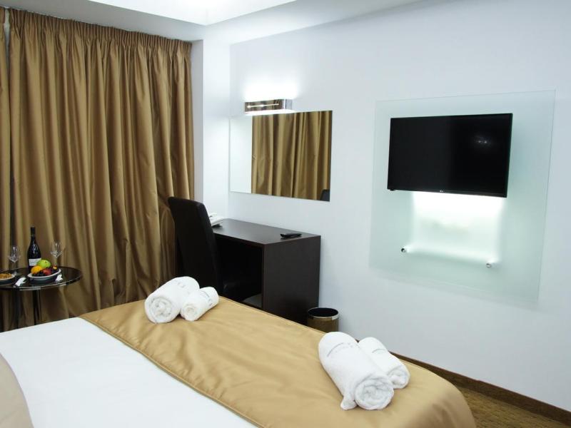 Breeze Boutique Athens