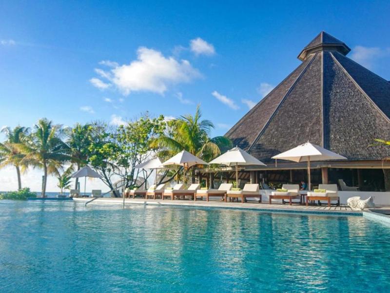 Denis Private Island