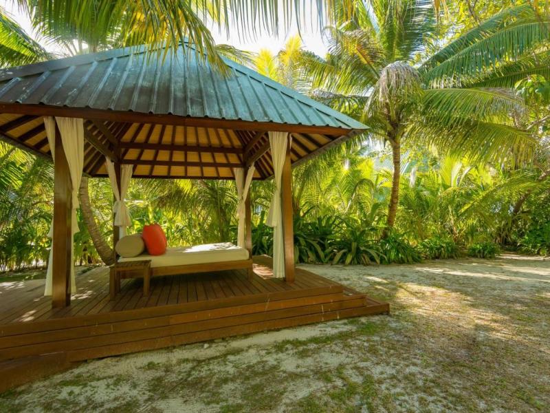 Denis Private Island