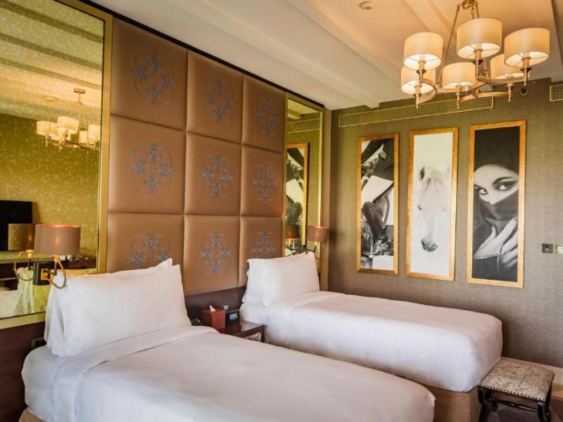 Al Habtoor Polo Resort