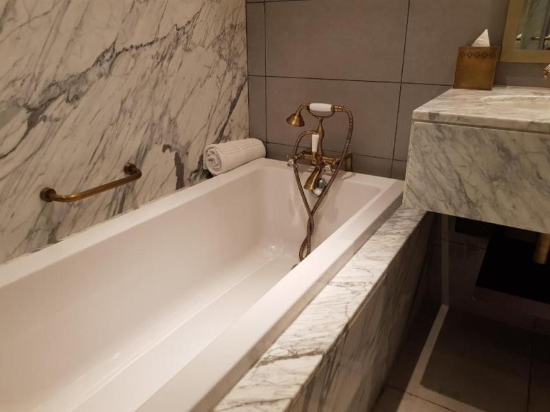 Al Habtoor Polo Resort