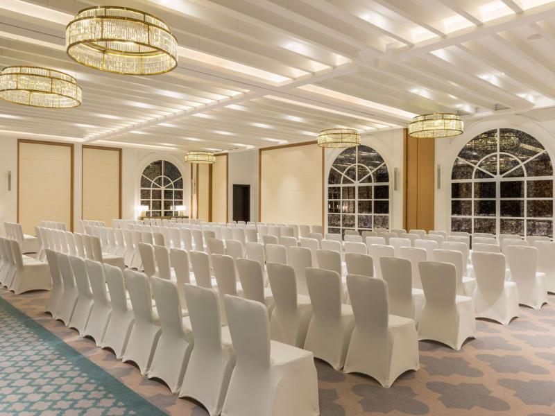 Al Habtoor Polo Resort