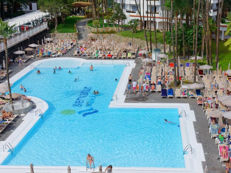 Servatur Waikiki