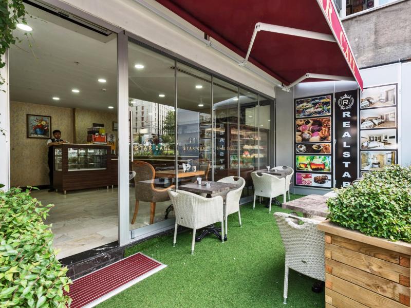 Realstar Hotel