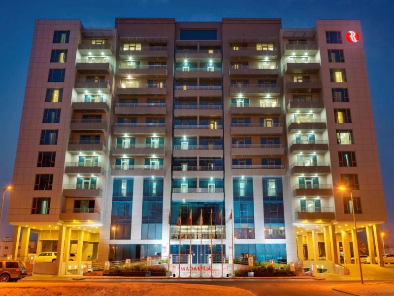 Ramada Hotel & Suites Amwaj Islands