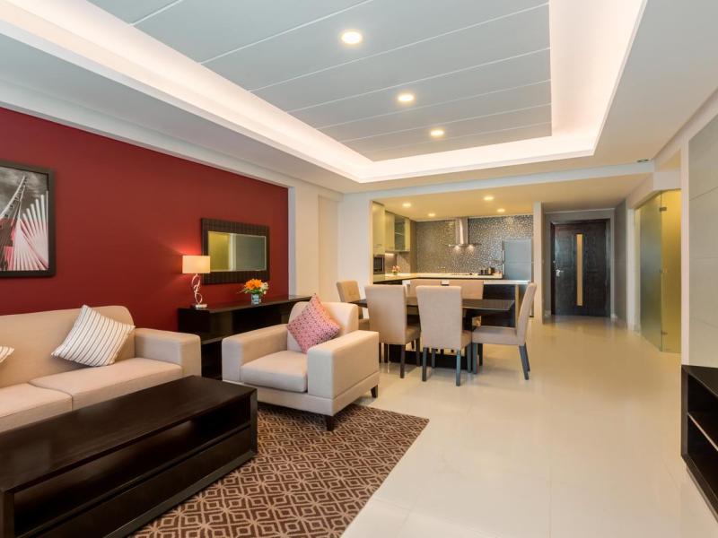 Ramada Hotel & Suites Amwaj Islands