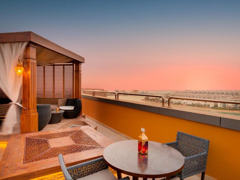 Ramada Hotel & Suites Amwaj Islands