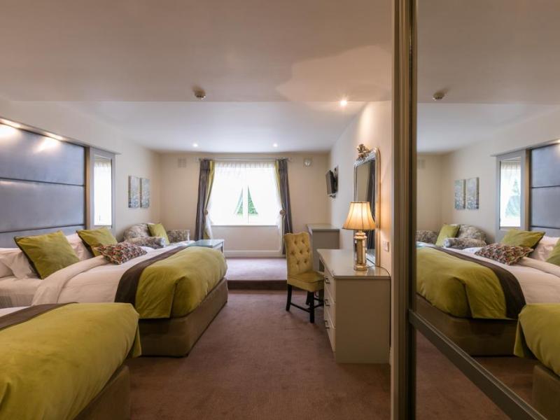 Fitzgeralds Woodlands House Hotel
