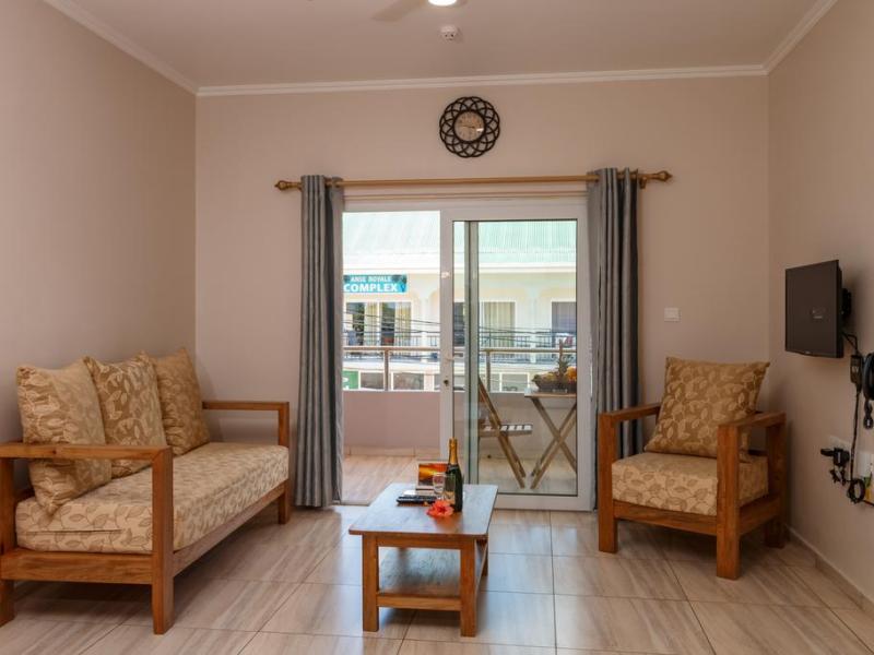 Shanaz Beachside Retreat