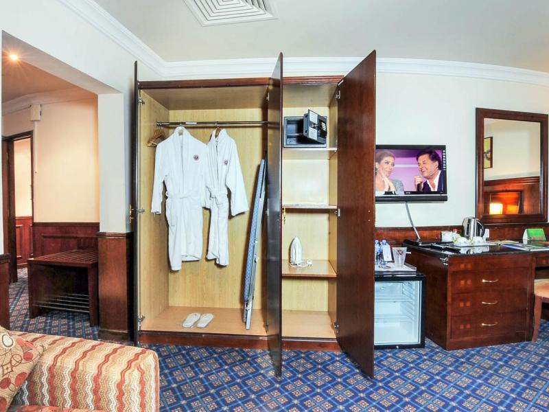 Ramee California Hotel