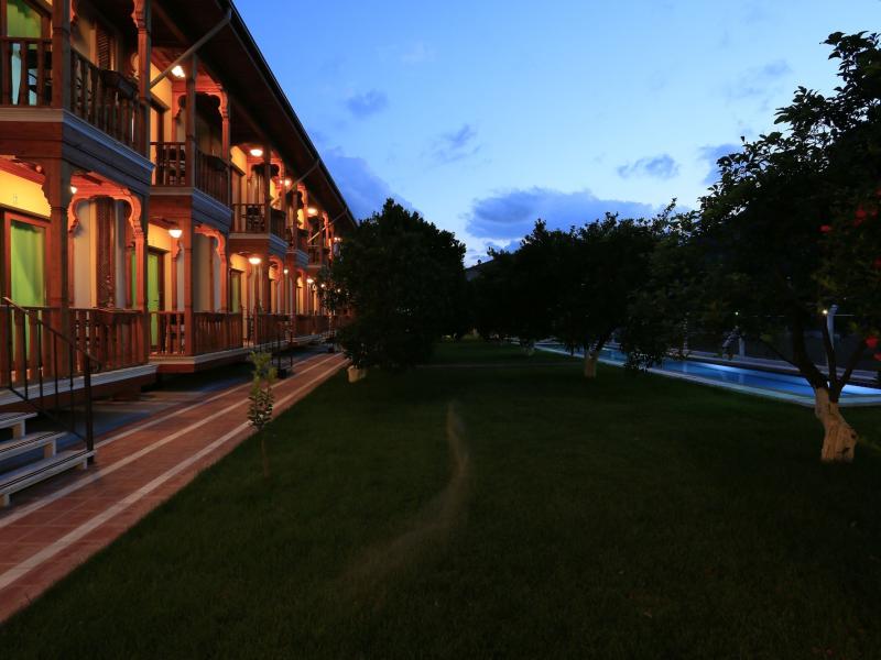 Kerme Ottoman Orange Gokova