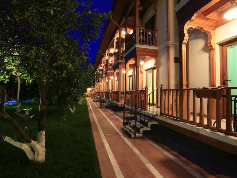 Kerme Ottoman Orange Gokova