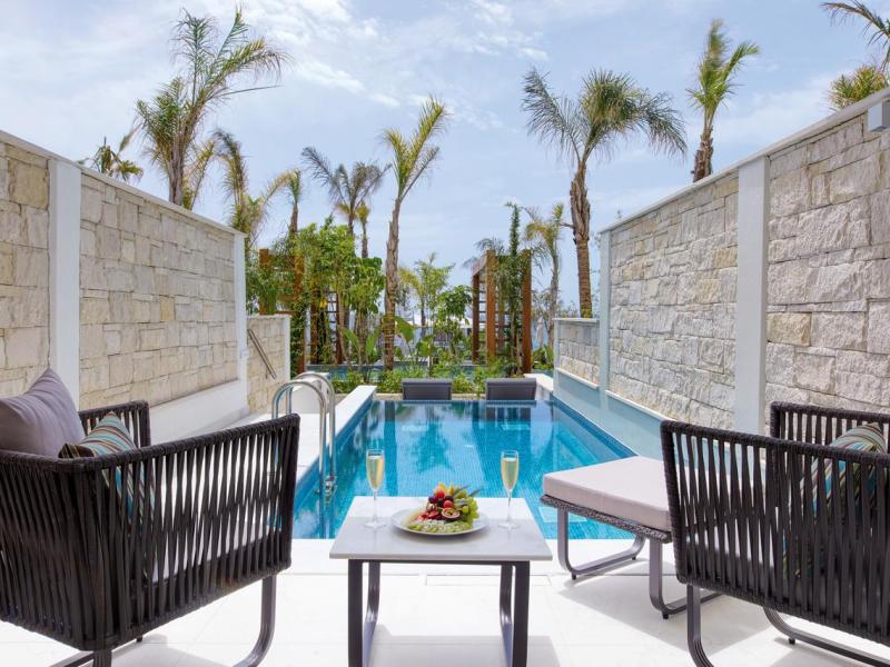 Amavi, MadeForTwo Hotels 