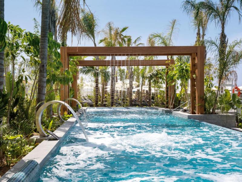 Amavi, MadeForTwo Hotels 