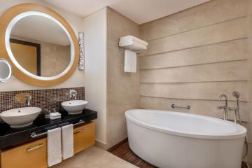 Отель Marriott Executive Apartments Al Jaddaf ОАЭ, Бур Дубай, фото 32