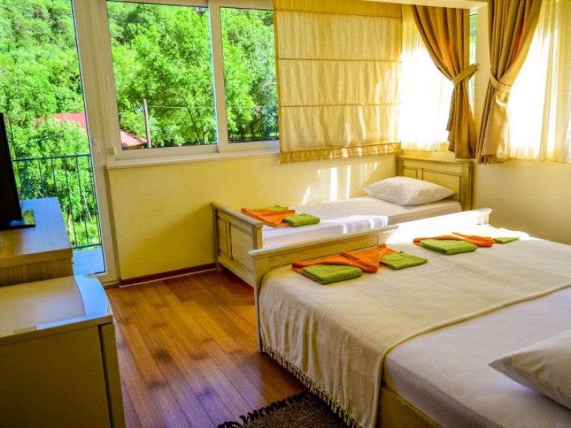 Stone Bridge Eco Lodge