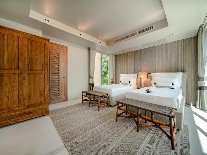 Aleenta Phuket Resort & Spa