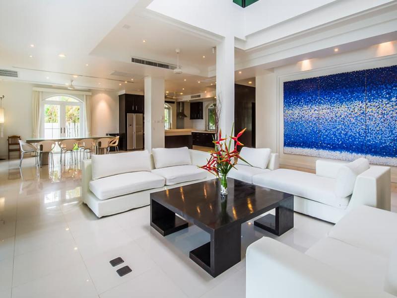 Aleenta Phuket Resort & Spa