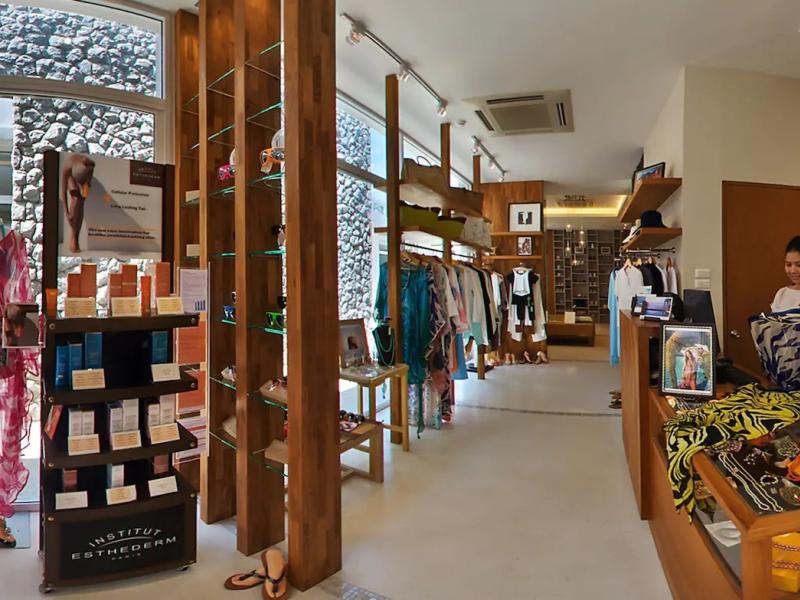 Aleenta Phuket Resort & Spa