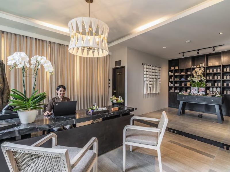 Aleenta Phuket Resort & Spa