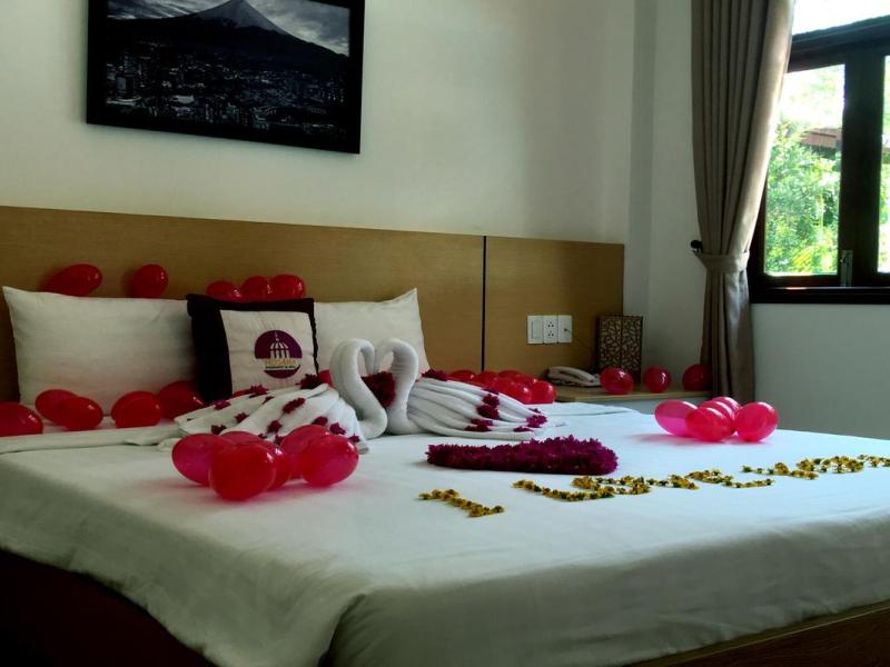 Camellia Resort & Spa