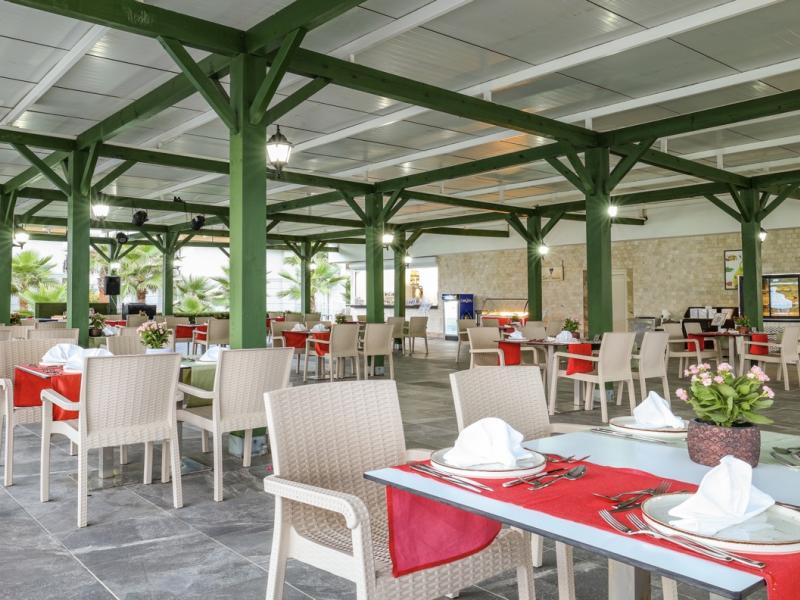 Crystal Boutique Beach Resort