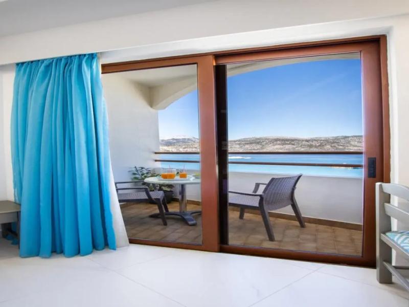 Oceanis Hotel