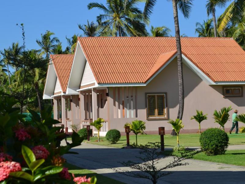 Grand Ngwe Saung Resort