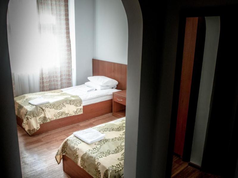 Азалия на Московской