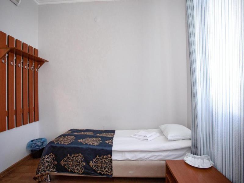 Азалия на Московской