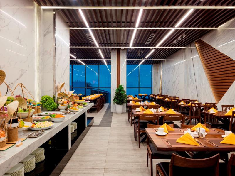 Emerald Bay Hotel & Spa