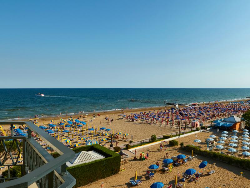 Rhul Beach