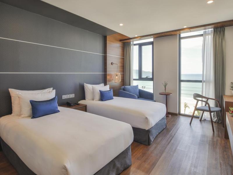 Haian Beach Hotel & Spa