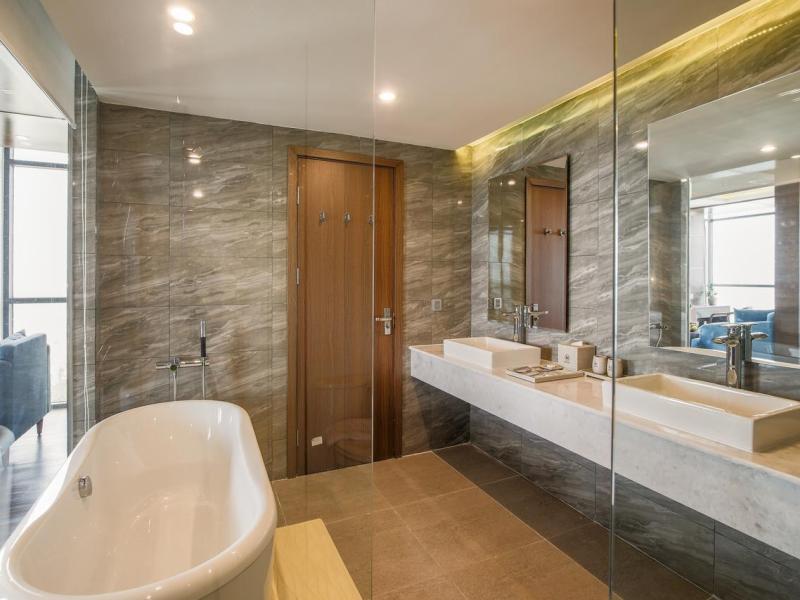 Haian Beach Hotel & Spa