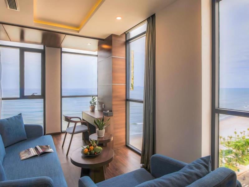 Haian Beach Hotel & Spa