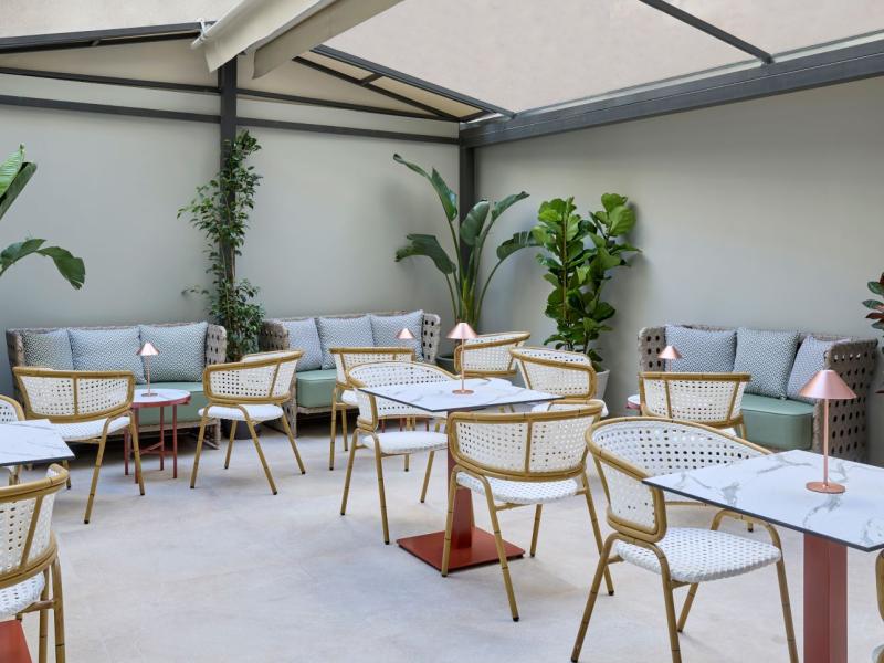 Wyndham Athens Residence