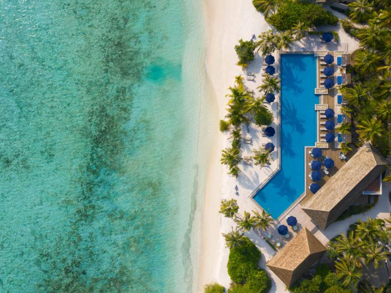 Emerald Faarufushi Resort & Spa